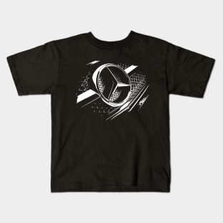 mercedes benz logo on grill art Kids T-Shirt
